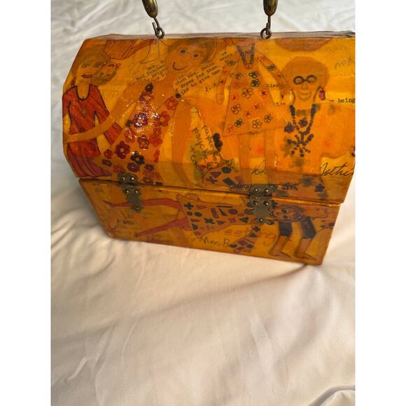 Vintage Decoupaged Wooden Purse Handbag - Picture 12 of 12